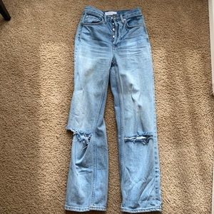 TOPSHOP STRAIGHT LEG JEANS